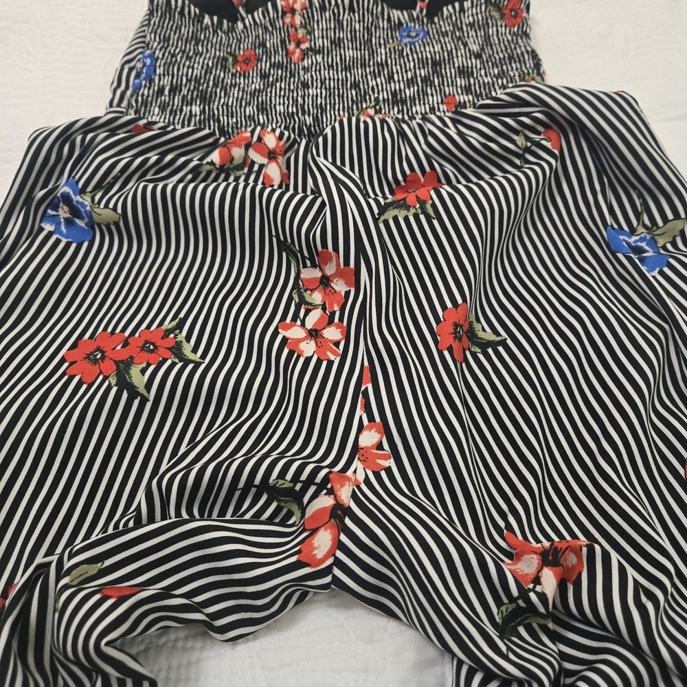 Japna Pinstripe Floral Capri Jumpsuit Tropical Resortwear Vacation Sleeveless S - Picture 12 of 13